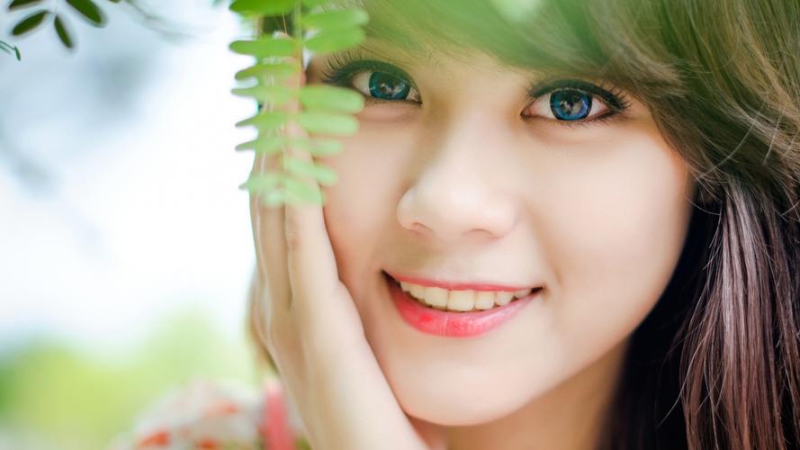 何立峰出席第三届中国国际供应链促进博览会开幕式指出 中国将做全球产业链供应链互利共赢的推动者